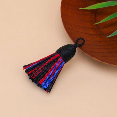 Mặt dây chuyền tai tua ngắn Mini tự làm - Thiết kế sang trọng, giá chỉ 25.504₫ 5 Mặt dây chuyền tai tua ngắn Mini tự làm - Thiết kế sang trọng, giá chỉ 25.504₫ 5