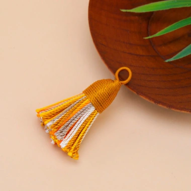 Mặt dây chuyền tai tua ngắn Mini tự làm - Thiết kế sang trọng, giá chỉ 25.504₫ 29 Mặt dây chuyền tai tua ngắn Mini tự làm - Thiết kế sang trọng, giá chỉ 25.504₫ 29
