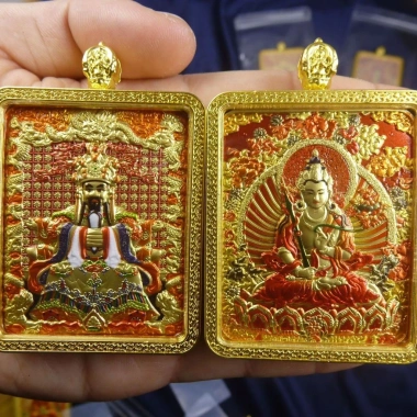 Mặt dây chuyền Thangka 3D dập nổi hai mặt - Wutai Rồng núi, 8 Thần hộ mệnh, Manjusri - Giá ưu đãi 243.100₫