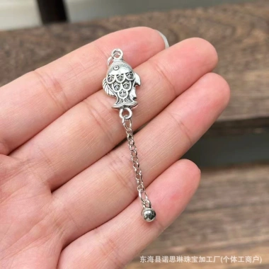 Mặt dây chuyền vòng tay tua rua bầu nơ sen Pom - Thiết kế tinh tế, giảm giá tới 17% chỉ 21.883₫ 35