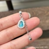 Mặt dây chuyền vòng tay tua rua bầu nơ sen Pom - Thiết kế tinh tế, giảm giá tới 17% chỉ 21.883₫ 49