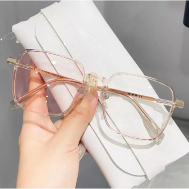 Mắt kính đổi màu nữ UFO chống ánh sáng xanh UV, tròng cận thay được UĐM02 - 171k 7