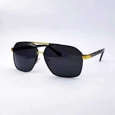 Mắt kính mát nam 570DM đổi màu – Tròng Polarized, chống UV, form ôm mặt, 129k