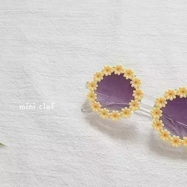 Mắt Kính Miniclef Hàn Hoa Nở Nhiều Màu Cho Bé – Chuẩn Hàn Quốc, Chính Hãng, Chống Tia UV, Giá Ưu Đãi 179k 4