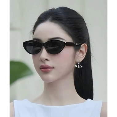 Mắt kính nữ dáng mèo xếch nhỏ, màu trắng/đen, giảm giá 19k, chỉ 189.000₫