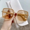 Mắt kính râm nữ chữ V gọng vuông thời trang cá tính, màu sắc đa dạng, phù hợp đi biển, chụp ảnh - iLita Hottrend 27k 7