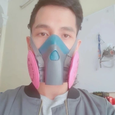 Mặt nạ chống độc BaM 7.502 cho phun sơn và chống bụi – Đệm tai êm, lọc hiệu quả, giá chỉ 55.000₫ 7 Mặt nạ chống độc BaM 7.502 cho phun sơn và chống bụi – Đệm tai êm, lọc hiệu quả, giá chỉ 55.000₫ 7