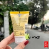 Mặt nạ nghệ Neutrogena dưỡng ẩm, trắng da, mờ thâm, se lỗ chân lông - Giá 155.000 VNĐ 3