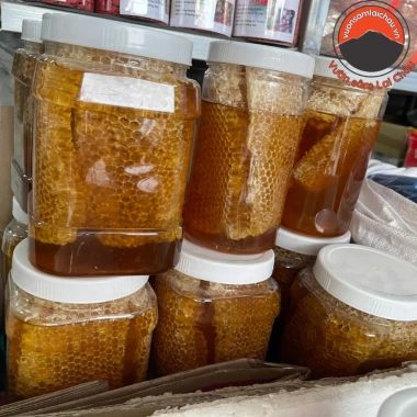 Mật ong khoái rừng Tây Bắc nguyên tổ sáp 100% tự nhiên 1kg 2kg gia giam 320.000 VND