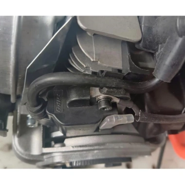 Máy Cắt Cỏ GX35 Xăng 4 Thì Siêu Bền Đẹp, Giá 1.4tr, Free Ship, CHAT ngay 6 Máy Cắt Cỏ GX35 Xăng 4 Thì Siêu Bền Đẹp, Giá 1.4tr, Free Ship, CHAT ngay 6