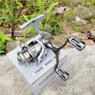 Máy Câu Cá Wings S2.500 S3.000 Lure Kim Loại Quay Cân Bằng Tải 10kg Giá 243k