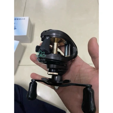 Máy câu camera lure kim loại đúc gọn nhẹ, hiệu quả, giảm giá 950.000 VND 6 Máy câu camera lure kim loại đúc gọn nhẹ, hiệu quả, giảm giá 950.000 VND 6