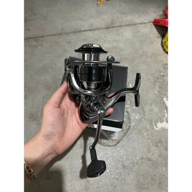 Máy Câu Cao Cấp Shimano Stella Probes SW - Tay Quay Xoáy Ren, Giá 450.000 VND 2 Máy Câu Cao Cấp Shimano Stella Probes SW - Tay Quay Xoáy Ren, Giá 450.000 VND 2