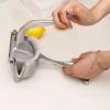 Máy ép trái cây cầm tay đa năng E1 – ép cam, rau củ nhanh, nhỏ gọn, giá 96.000₫ 4