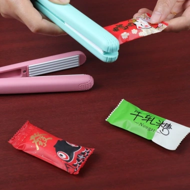 Máy hàn miệng túi gợn sóng mini - Hàn phẳng, duỗi nhanh, thích hợp cho kẹo Nougat, bánh quy & Trung Thu, chỉ 48.000₫ 9