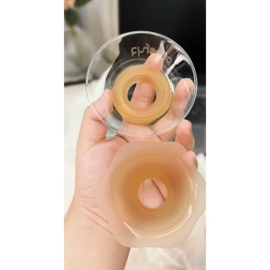 Máy hút sữa Thyseed bản mới cho mẹ nhạy cảm - Giá 4,9 triệu, giảm 1 triệu