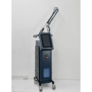 Máy Laser CO2 Fractional 2.025 - Siêu mỏng, giảm nếp nhăn, chỉ 95,6 triệu
