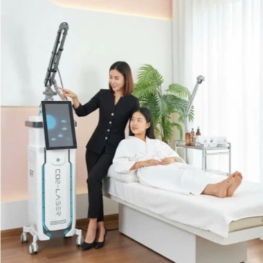 Máy Laser CO2 Fractional Công Nghệ Mới 2.025 - Đánh tan nám, trẻ da, Giá ưu đãi 98,5 triệu
