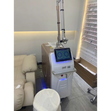 Máy Laser Pico AEAGOO 300PS - Điều Trị Sắc Tố Chọn Lọc, Giá Ưu Đãi 85,5 Triệu