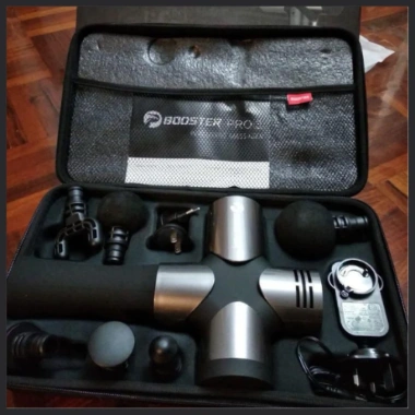 Máy massager BOOSTER PRO 3 công suất 126W, lực 12mm, massage sâu, giá 3.95 triệu