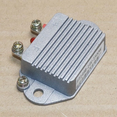 Máy phát điện xe tải 12V/24V Bộ điều chỉnh điện tử sạc nông nghiệp 85.642 VND 5