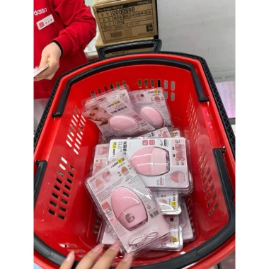 Máy rửa mặt Daiso – Công nghệ làm sạch sâu, giảm bã nhờn, chỉ 250.000đ