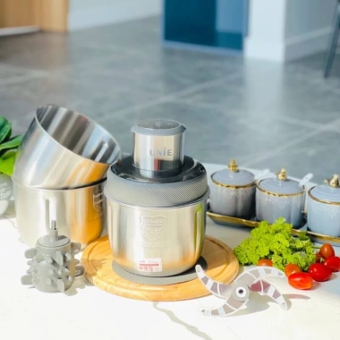 Máy xay thịt Unie UE226 300W, lưỡi bóc hành tỏi, 2 cối inox, bảo hành 12 tháng, giá 715.000 VND