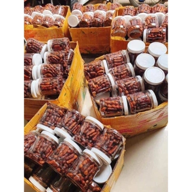 Me Lào Muối Ớt 1Kg – Hương vị đậm đà, tặng kèm muối tôm ớt, giá chỉ 175.000 VNĐ