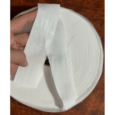 Mếch vải mềm 3cm (2,9cm) - Nẹp áo sơ mi, váy, phụ liệu may giá ưu đãi 45.000₫ 2
