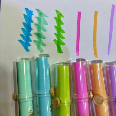 M&G Bút Highlight Aroma Marker APMV09E Nhũ Thơm Hương Hoa 12 màu Giá 25.000 VND 4 M&G Bút Highlight Aroma Marker APMV09E Nhũ Thơm Hương Hoa 12 màu Giá 25.000 VND 4