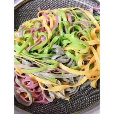 Mì rau củ bản to Duy Anh Food 200g 8 vắt - Giá chỉ 35.000, giàu chất xơ, ăn nhanh 4