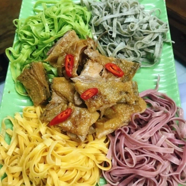 Mì rau củ bản to Duy Anh Food 200g 8 vắt - Giá chỉ 35.000, giàu chất xơ, ăn nhanh 5