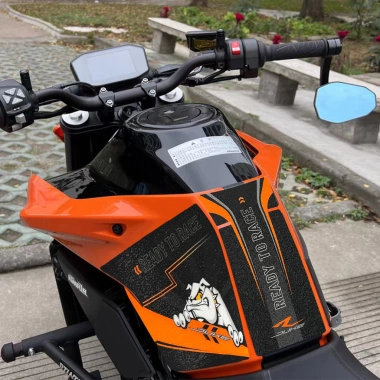 Miếng Dán 3M Mờ Mờ Bảo Vệ Bình Nhiên Liệu KTM 790/890 DUKE - Chống Thấm Nước, Dầu Khí 4 Miếng Dán 3M Mờ Mờ Bảo Vệ Bình Nhiên Liệu KTM 790/890 DUKE - Chống Thấm Nước, Dầu Khí 4