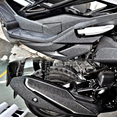 Miếng dán mờ NSS350 cho Honda Forza 350 Nắp ống xả chịu nhiệt chống thấm đề can 6 Miếng dán mờ NSS350 cho Honda Forza 350 Nắp ống xả chịu nhiệt chống thấm đề can 6