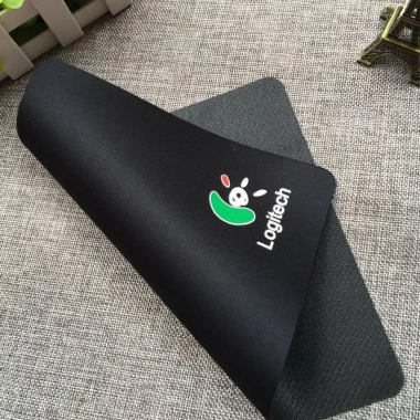 Miếng lót chuột Logitech - Mouse Pad mỏng siêu mượt, giảm giá tới 16.000₫