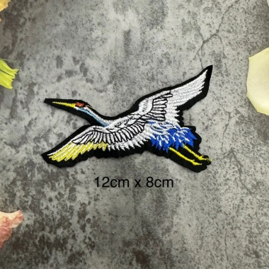 Miếng vá quần áo hình chim sticker ủi nhiệt - Giá 7.000đ, dễ dán, bền 6