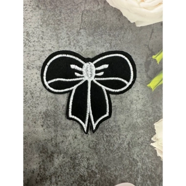 Miếng vá quần áo rách hình nơ sticker logo thêu - Giá 9.000đ, giảm từ 10.980đ 3 Miếng vá quần áo rách hình nơ sticker logo thêu - Giá 9.000đ, giảm từ 10.980đ 3