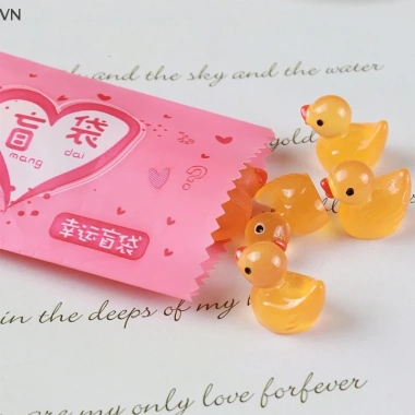 Mingxuan2 5 Chiếc Vịt Nhựa Dạ Quang Búp Bê Trang Trí Nhà Cửa Quà Tặng Trẻ Em 33.770 VND 9 Mingxuan2 5 Chiếc Vịt Nhựa Dạ Quang Búp Bê Trang Trí Nhà Cửa Quà Tặng Trẻ Em 33.770 VND 9