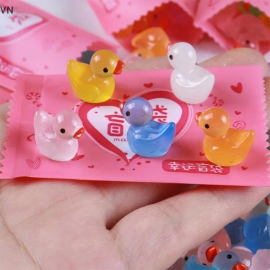 Mingxuan2 5 Chiếc Vịt Nhựa Dạ Quang Búp Bê Trang Trí Nhà Cửa Quà Tặng Trẻ Em 33.770 VND 16 Mingxuan2 5 Chiếc Vịt Nhựa Dạ Quang Búp Bê Trang Trí Nhà Cửa Quà Tặng Trẻ Em 33.770 VND 16