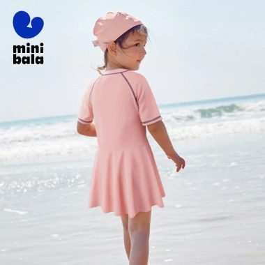 Minibala Đồ bơi một mảnh bé gái - Mũ bơi chống nắng co giãn mùa hè 4 Minibala Đồ bơi một mảnh bé gái - Mũ bơi chống nắng co giãn mùa hè 4