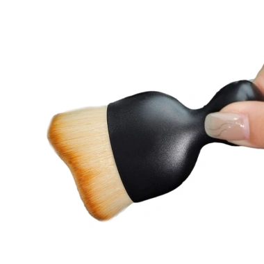 Miss Chổi Quét Bụi Chi Tiết Nội Thất Ô Tô Tiện Lợi Siêu Nhẹ Dễ Dùng Giá Chỉ 38.280₫ Giảm 21% 6