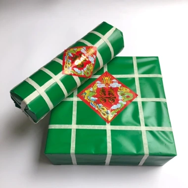 Mô hình bánh chưng bánh tét cỡ lớn 30x30cm - Trang trí Tết giá ưu đãi 84.000₫