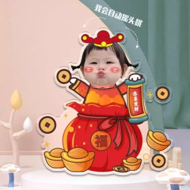Mô hình lắc đầu gia đình ghép mặt in theo yêu cầu, chạy pin, đáng yêu 49k