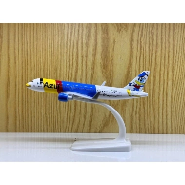 Mô hình máy bay Azul Airlines 16cm - Đồ chơi sưu tập, giá ưu đãi 139.000 VND 4 Mô hình máy bay Azul Airlines 16cm - Đồ chơi sưu tập, giá ưu đãi 139.000 VND 4