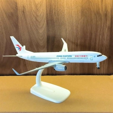 Mô hình máy bay China Eastern B737 20cm: Chi tiết thực tế, giảm giá 17% chỉ 235.000 VND 3 Mô hình máy bay China Eastern B737 20cm: Chi tiết thực tế, giảm giá 17% chỉ 235.000 VND 3
