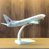 Mô hình máy bay China Eastern B737 20cm: Chi tiết thực tế, giảm giá 17% chỉ 235.000 VND 4