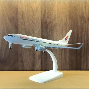 Mô hình máy bay China Eastern B737 20cm: Chi tiết thực tế, giảm giá 17% chỉ 235.000 VND 5 Mô hình máy bay China Eastern B737 20cm: Chi tiết thực tế, giảm giá 17% chỉ 235.000 VND 5