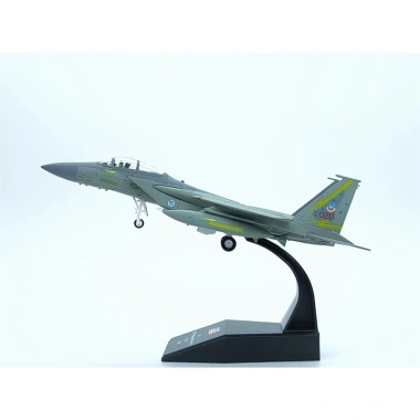 Mô hình máy bay F15 tỷ lệ 1/100 - Chi tiết tinh xảo, ưu đãi 600.000 VND