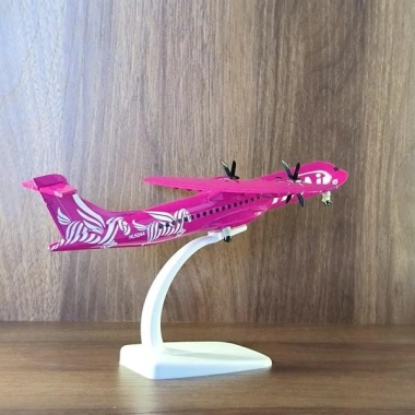 Mô hình máy bay Hi Air Korea ATR72 20cm Chi tiết, giá giảm 300.000₫ 3