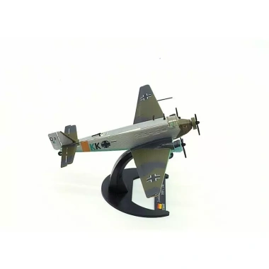 Mô hình máy bay Junker Ju52 chi tiết, nhựa cao cấp, giảm 21% chỉ 450.000₫ 2 Mô hình máy bay Junker Ju52 chi tiết, nhựa cao cấp, giảm 21% chỉ 450.000₫ 2